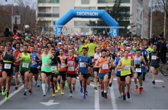 7 ième Ronde de RAMONVILLE. 8 DÉCEMBRE 2019. Attention au départ, la course va partir....